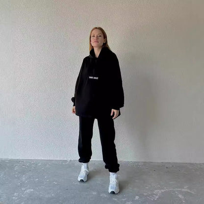 Elarova | Damen bequemer Hoodie mit weitem Schnitt und praktischen Kängurutaschen