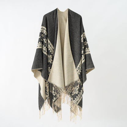 Elarova | Damen eleganter Strickponcho mit kunstvollen Fransen und floralen Akzenten