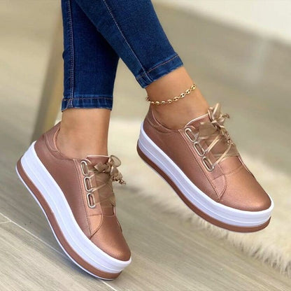 Elarova | Damen komfortable PlateauSneaker mit elegantem MetallicObermaterial