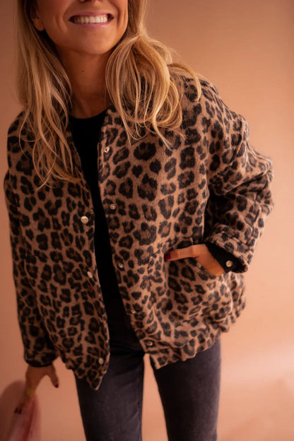 Elarova | Die Leopard Bomberjacke