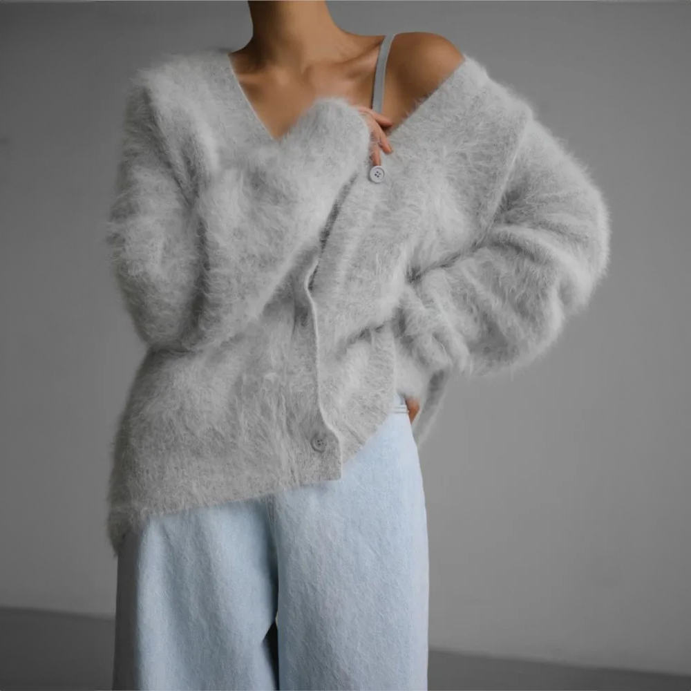 Elarova | Elegante Strickjacke aus Kaschmir