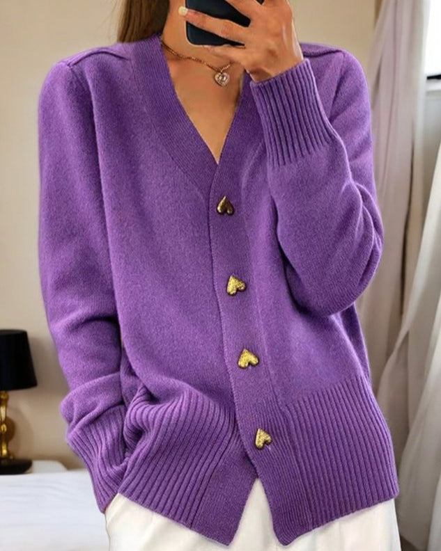 Elarova | Elegante Strickpullover mit Herzknöpfen
