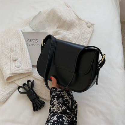 Elarova | Elegante handgefertigte Lederhandtasche
