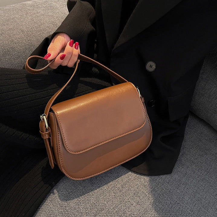 Elarova | Elegante handgefertigte Lederhandtasche