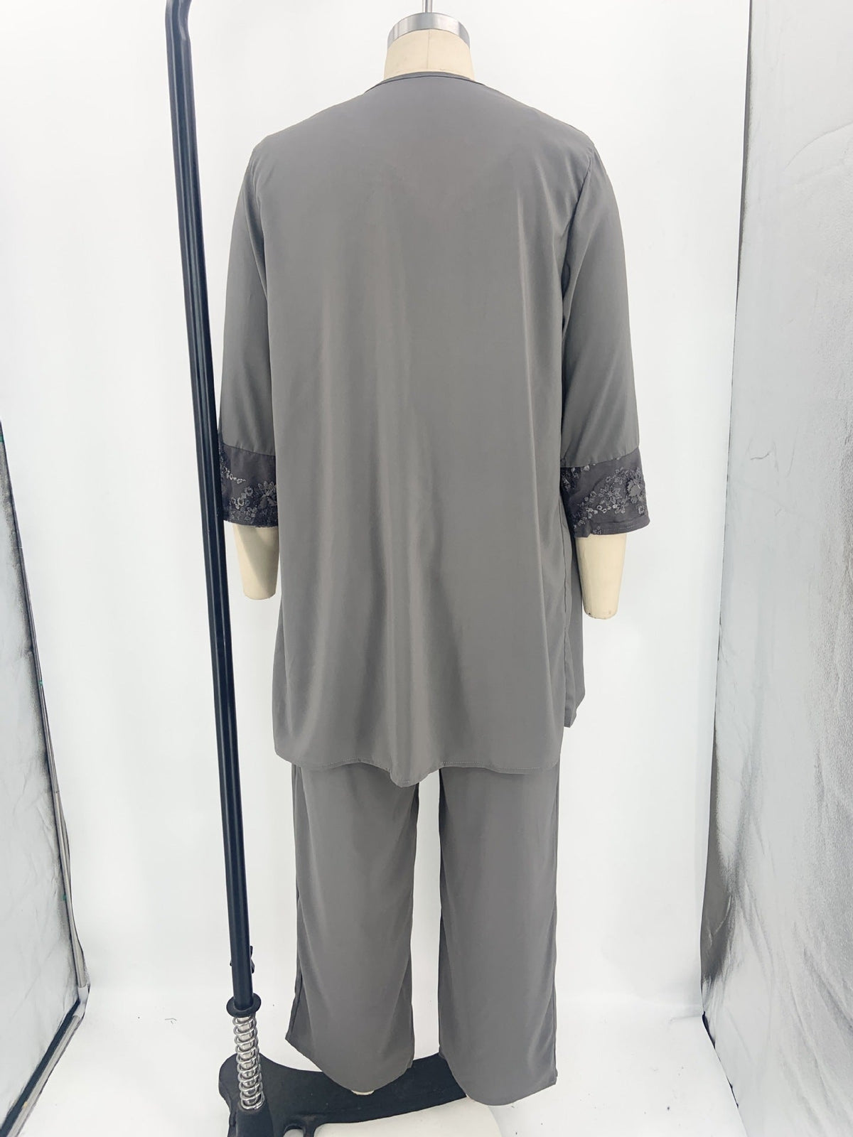 Elarova | Elegantes Dreiteiliges Strickjacken Set