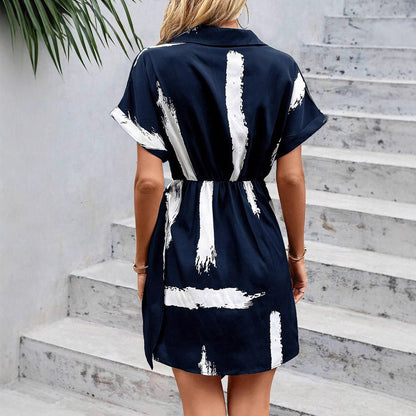 Elarova | Elegantes bedrucktes V-Ausschnitt-Kleid mit Schleife