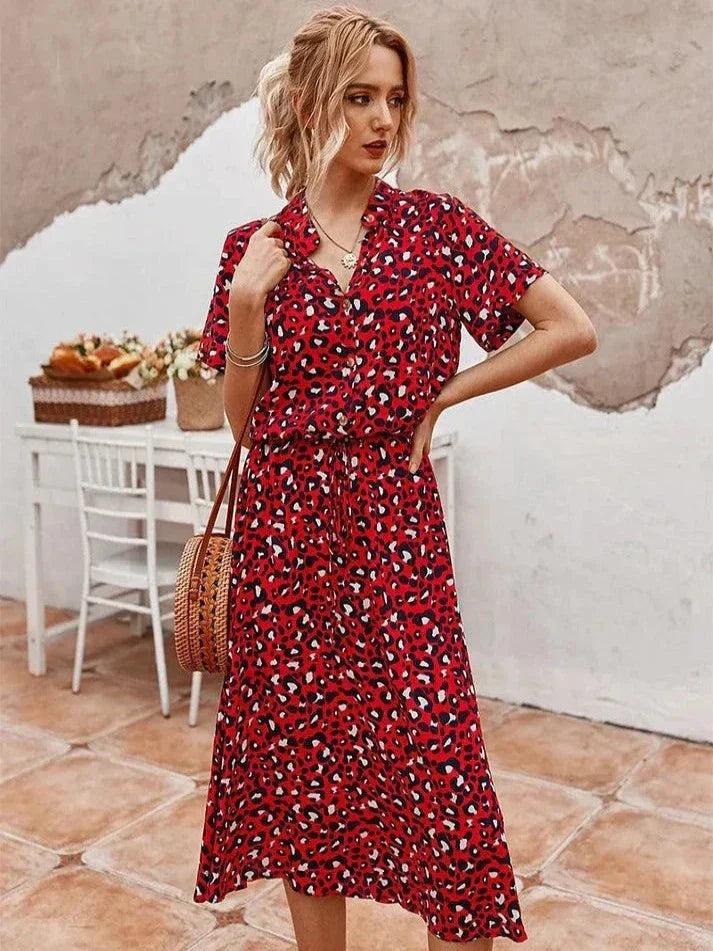 Elarova | Elegantes kurzärmliges Hemdblusenkleid mit Polka Dots und Kordelzug in der Taille