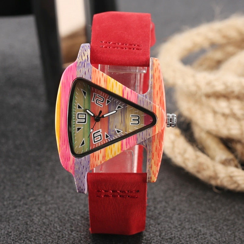 Elarova | Farbige Dreieck Bamboo Wood Uhr