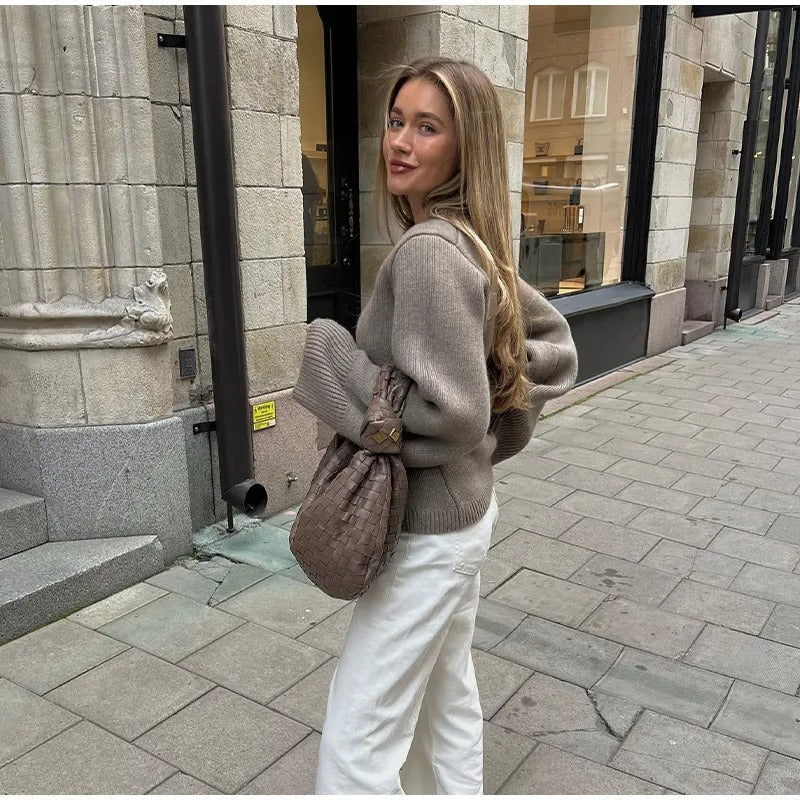 Elarova | Gestrickte Strickjacke