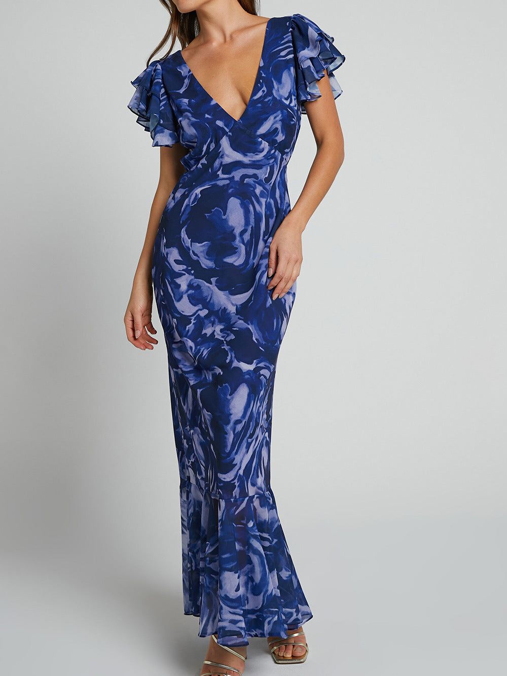 Elarova Glockenärmel Kleid mit V-Ausschnitt