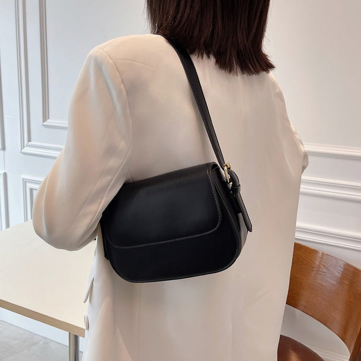 Elarova | Handgemachte Leder Schultertasche