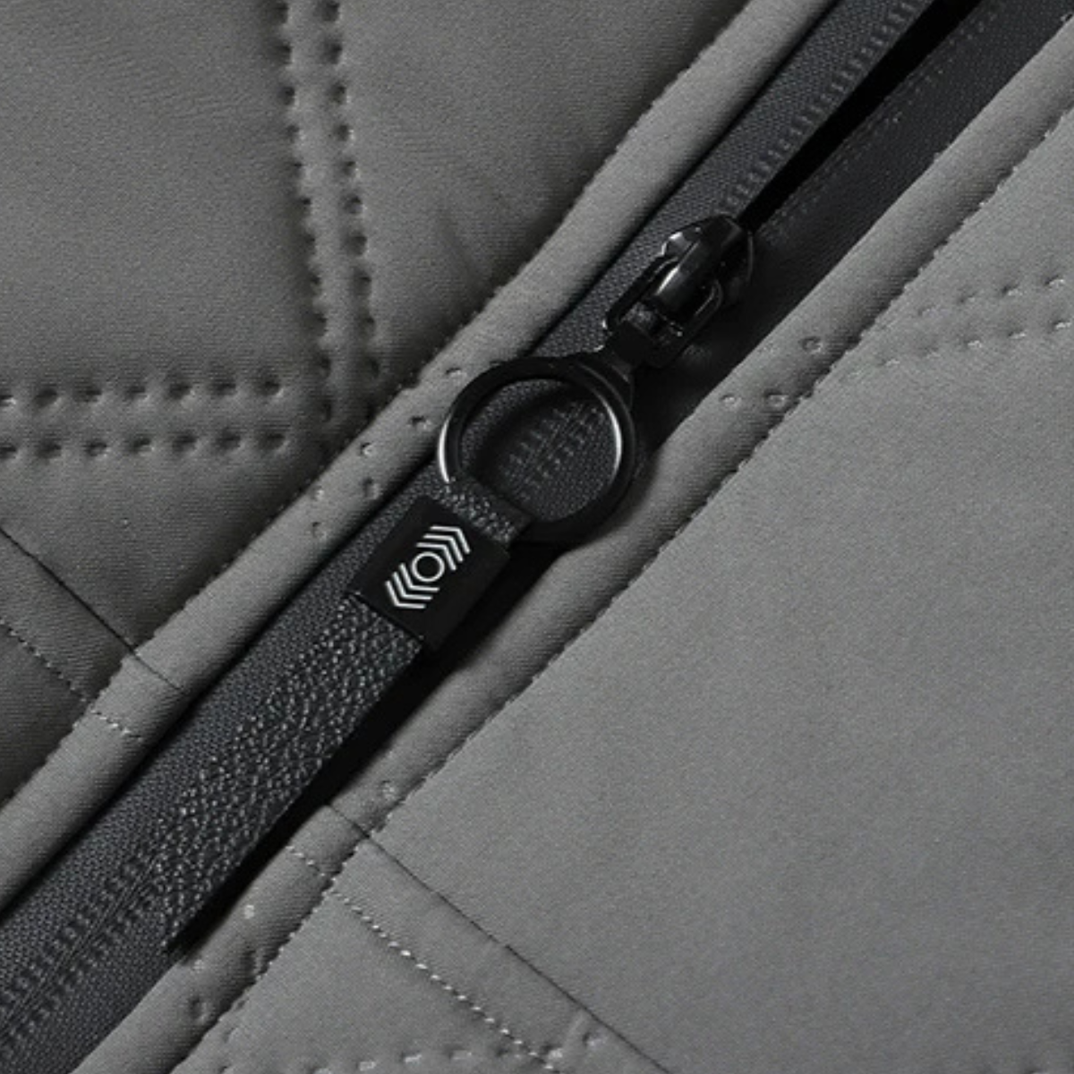 Elarova | Herren-Steppjacke mit Kapuze
