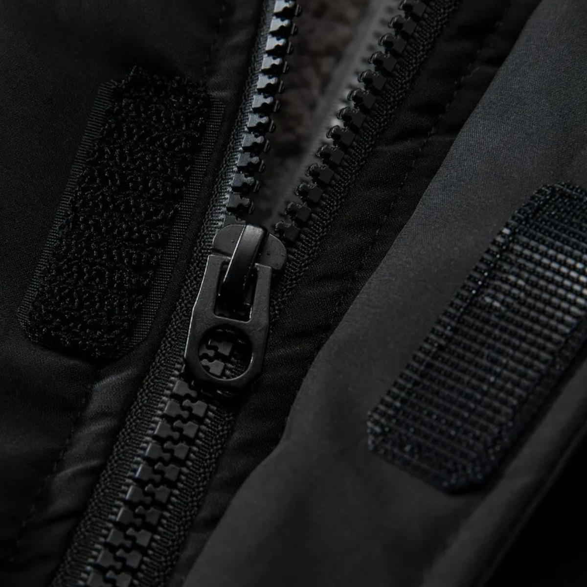 Elarova | Herren-Steppjacke mit Kapuze und Sherpa-Futter