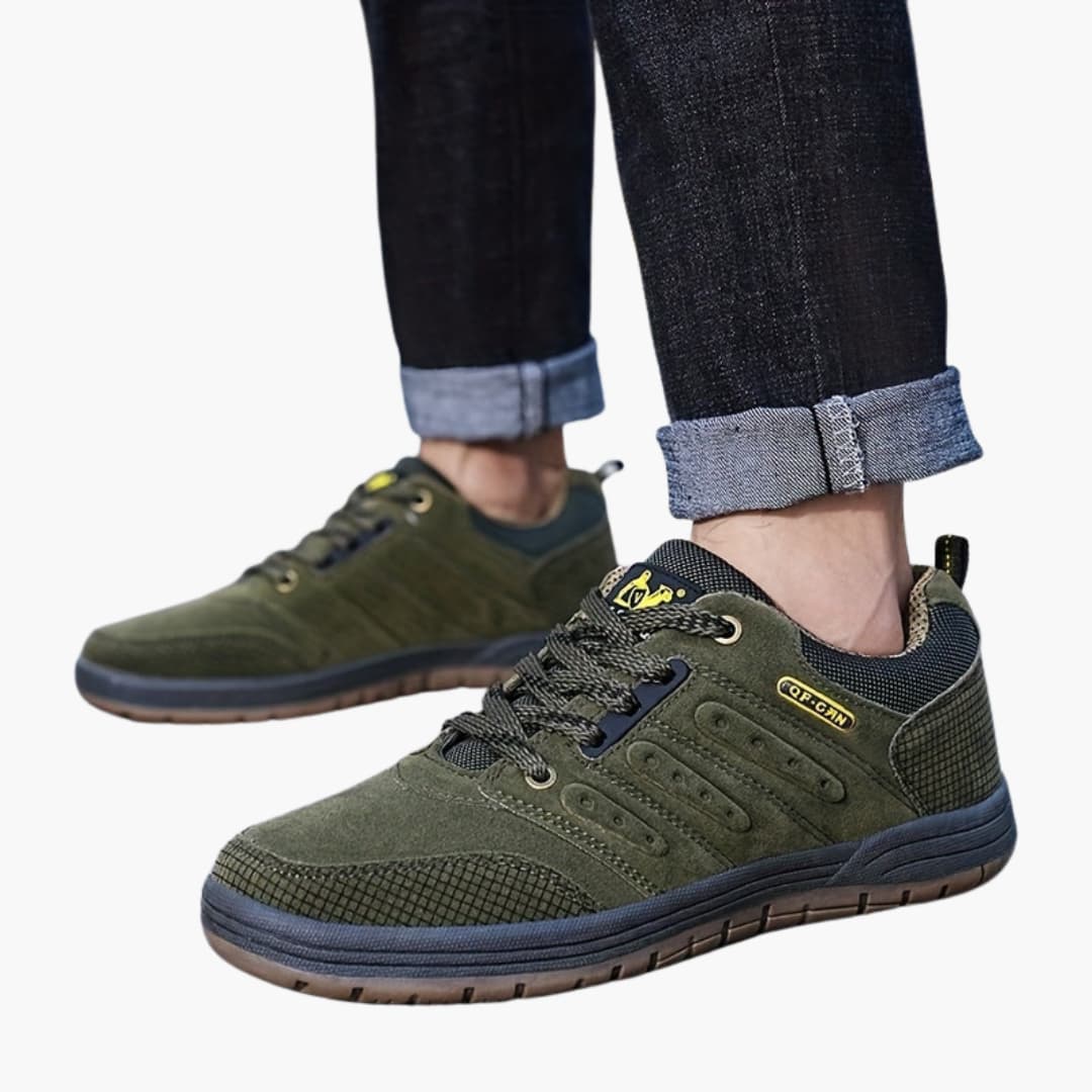 Elarova | Herren-Wanderschuhe mit Schnürverschluss und strukturierter Außensohle