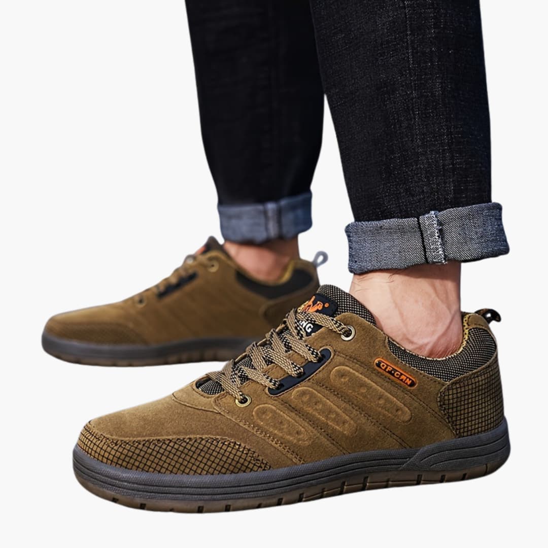 Elarova | Herren-Wanderschuhe mit Schnürverschluss und strukturierter Außensohle