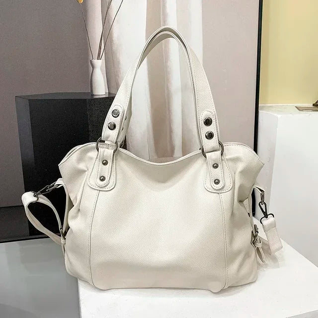 Elarova | HoboSchultertasche aus Leder für Damen