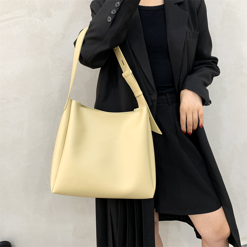 Elarova | Hochwertige Damen Shopper Große Kapazität Schultertasche Reine Farbe Breiter Riemen Weiches PULeder