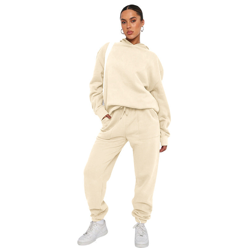 Elarova | Kapuzenpulli- und Jogger-Set in Übergröße für Damen