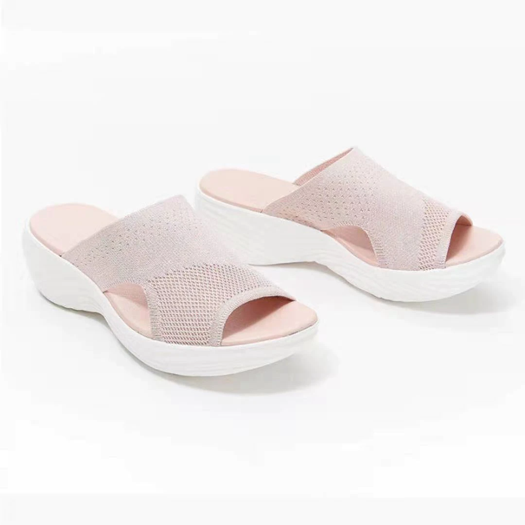 Elarova | Komfort Pantoletten Stilvoll & Ergonomisch