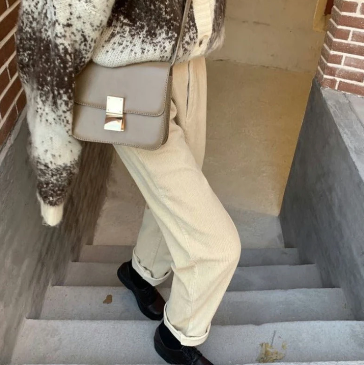 Elarova | Kord Hose