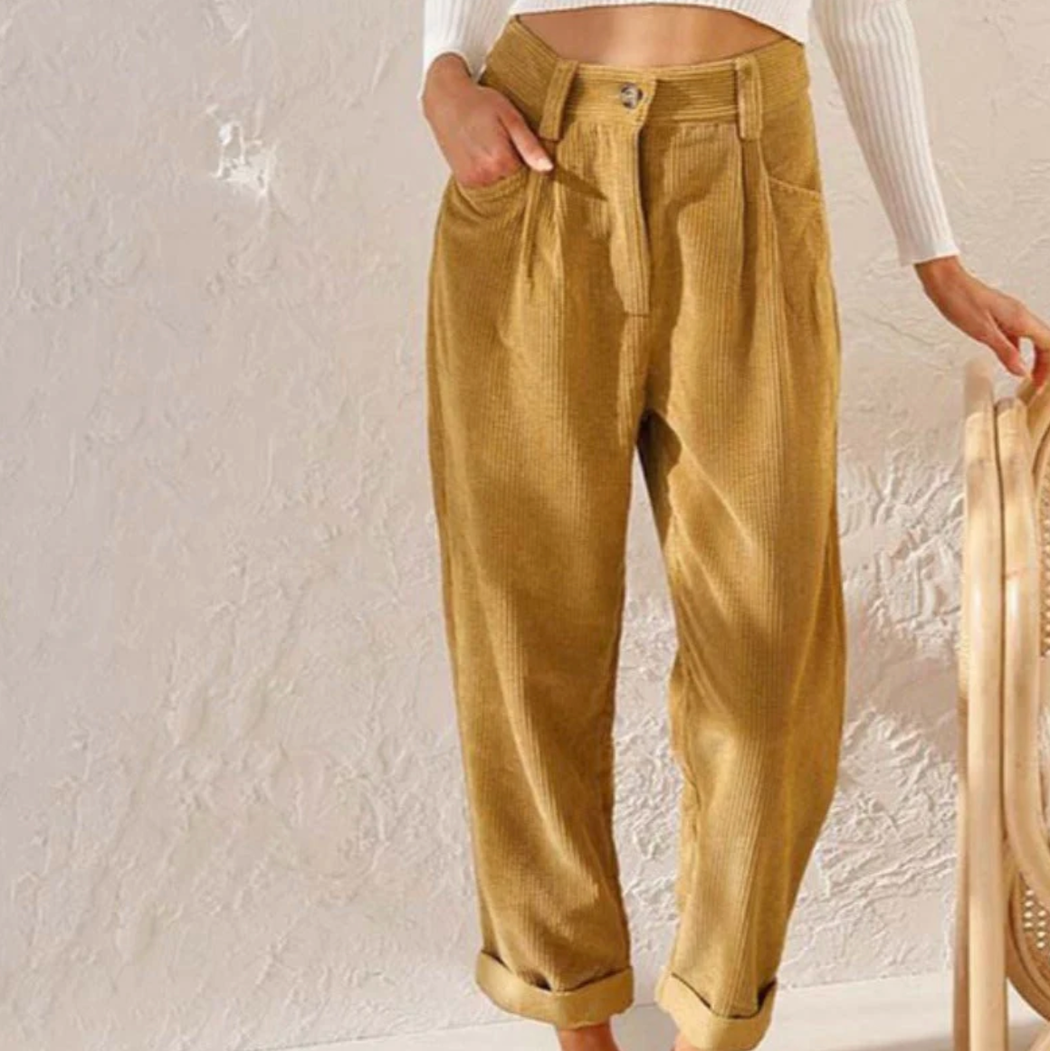 Elarova | Kord Hose