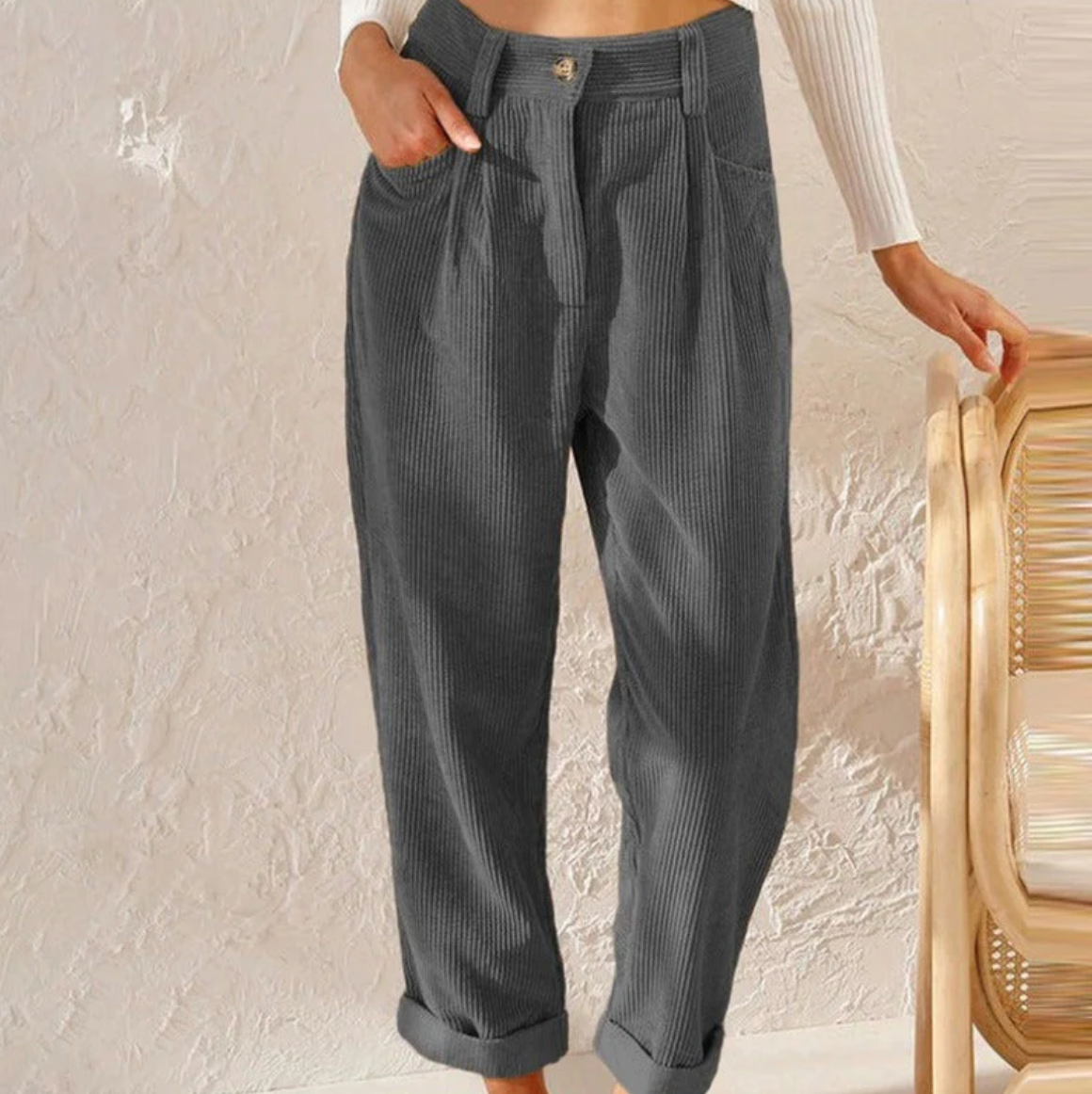 Elarova | Kord Hose