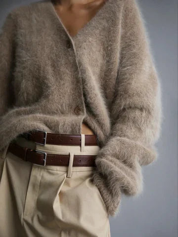 Elarova | Luxuriöser Überdimensionierter Flauschiger Kaschmirpullover Mit Knopfverschluss