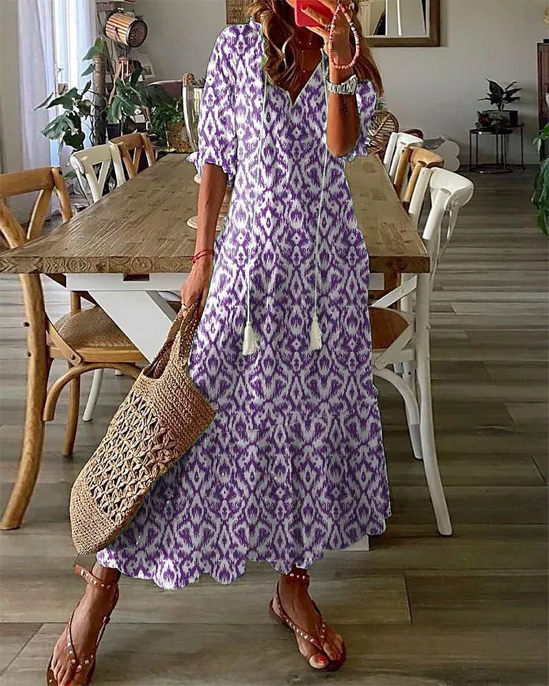 Elarova | Maxikleid im Boho-Ikat-Print mit Quastenbändern | Lässiges Maxikleid im Bohemian-Stil mit V-Ausschnitt