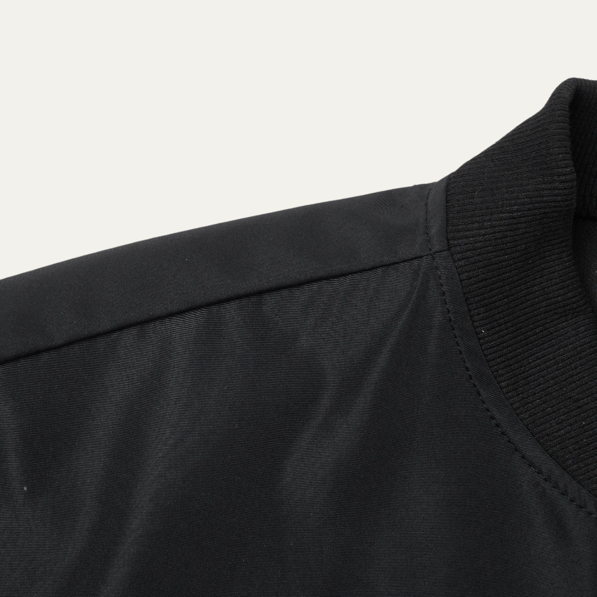 Elarova | Minimalistische, leichte Herren-Bomberjacke mit Reißverschluss