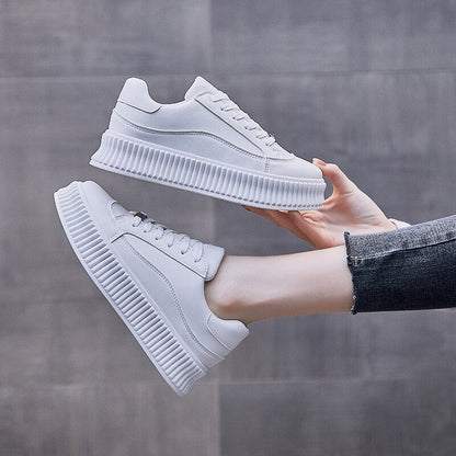 Elarova | Modische Plateausneaker