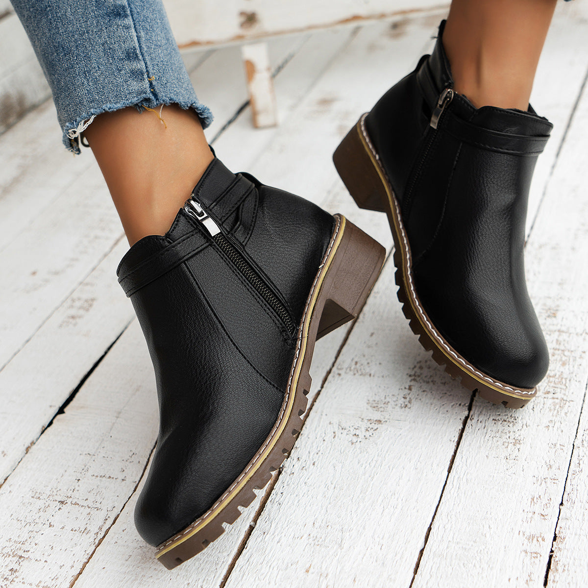 Elarova | Modische orthopädische Stützstiefel.