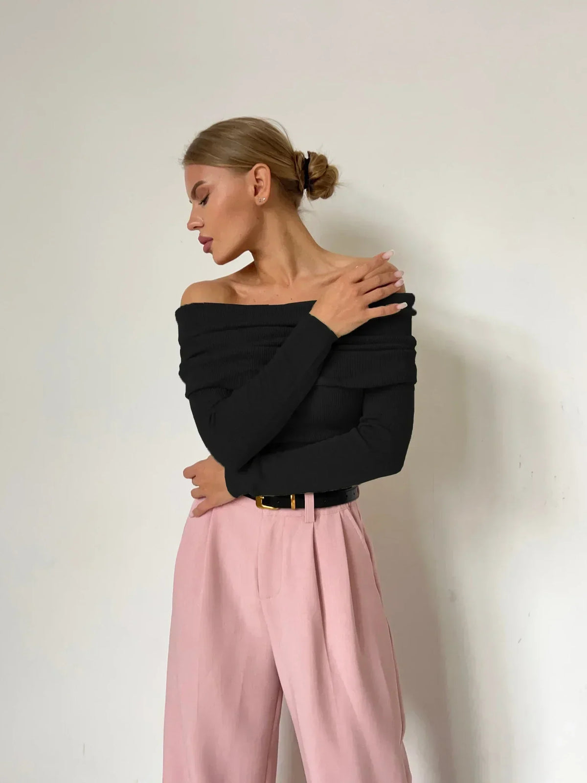 Elarova | Off Shoulder Pullover