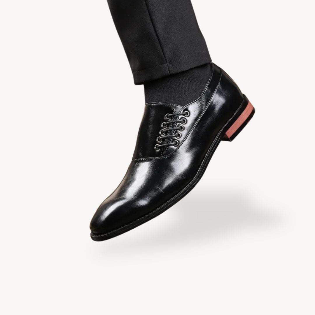 Elarova | Orthopädische Herrenschuhe aus Leder mit seitlicher Schnürung