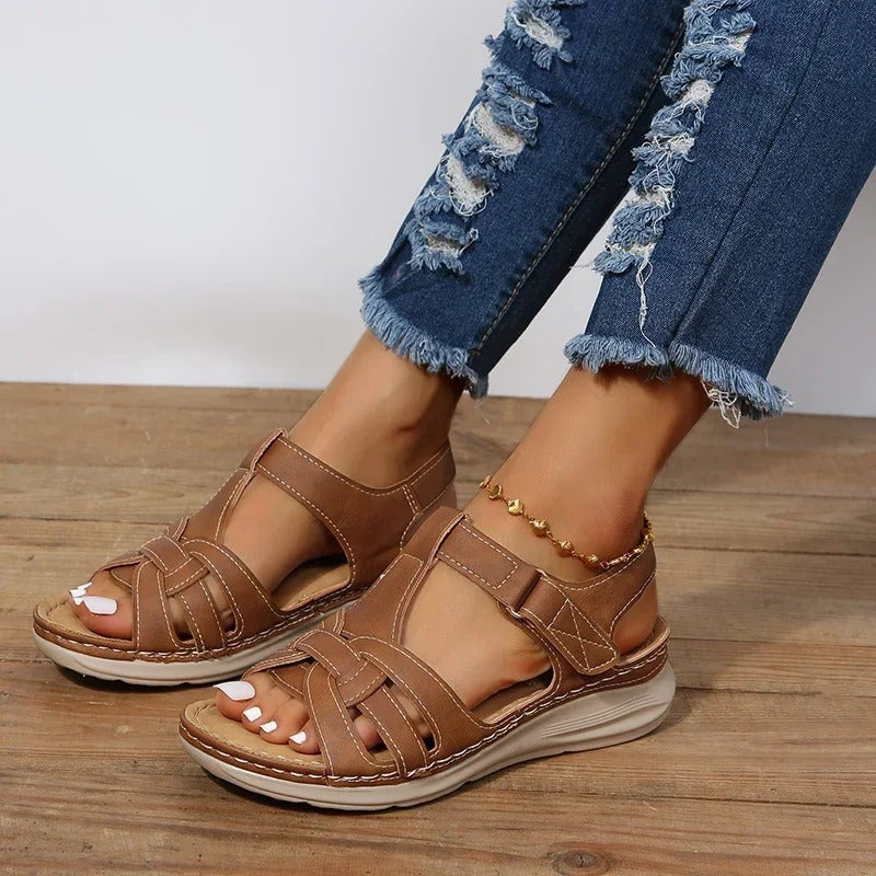 Elarova | Orthopädische Ledersandalen