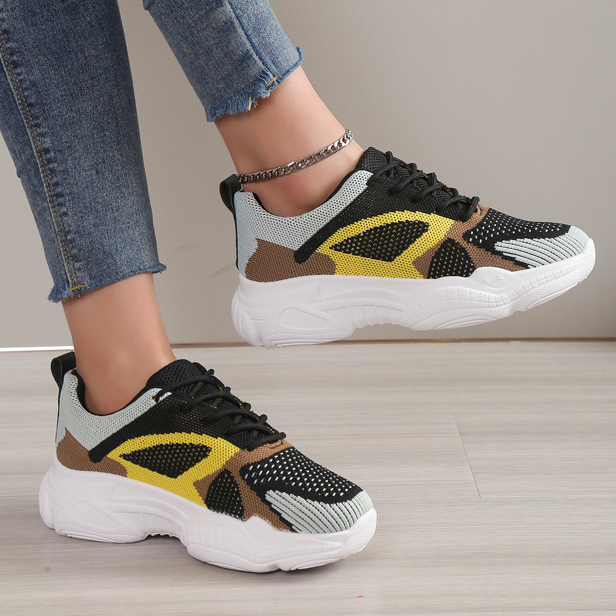 Elarova | Orthopädische Und Strapazierfähige Schuhe