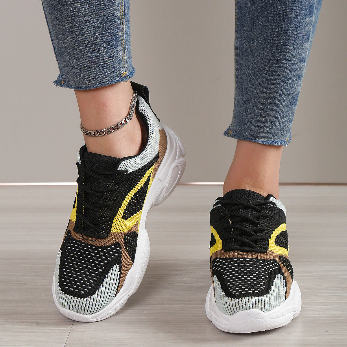 Elarova | Orthopädische Und Strapazierfähige Schuhe