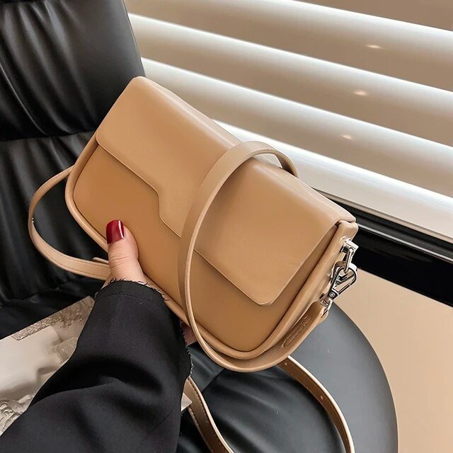 Elarova | Premium Utopia Schultertasche