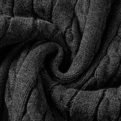 Elarova | Pullover – Halbreißverschluss mit Zopfmuster und verstellbarer Belüftung