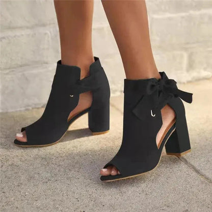 Elarova | Sandalen met dikke hak en strik