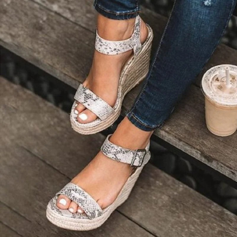 Elarova | Sandalen mit Offenem Zeh und Knöchelriemen