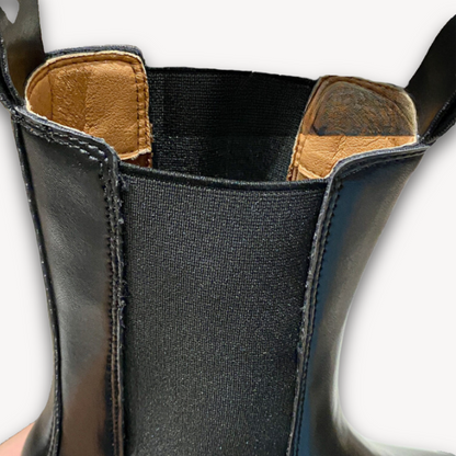 Elarova | Schwarze Chelsea-Stiefel aus Leder für Damen – dicke Sohle, zum Hineinschlüpfen, strapazierfähig, stylisches Freizeitschuhwerk