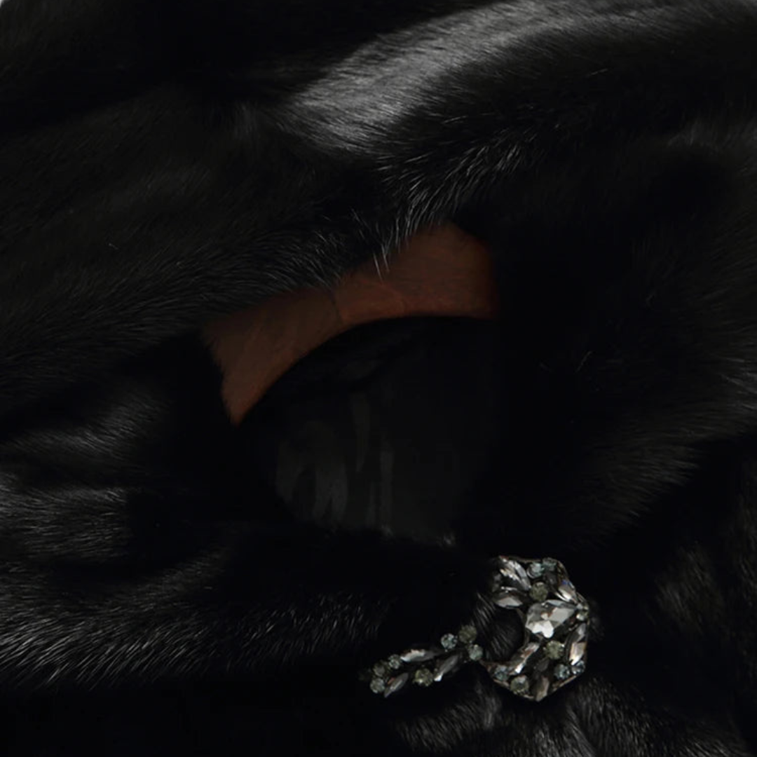 Elarova | Schwarzer Damen-Wintermantel mit Kunstpelz und Kapuze, langärmlig