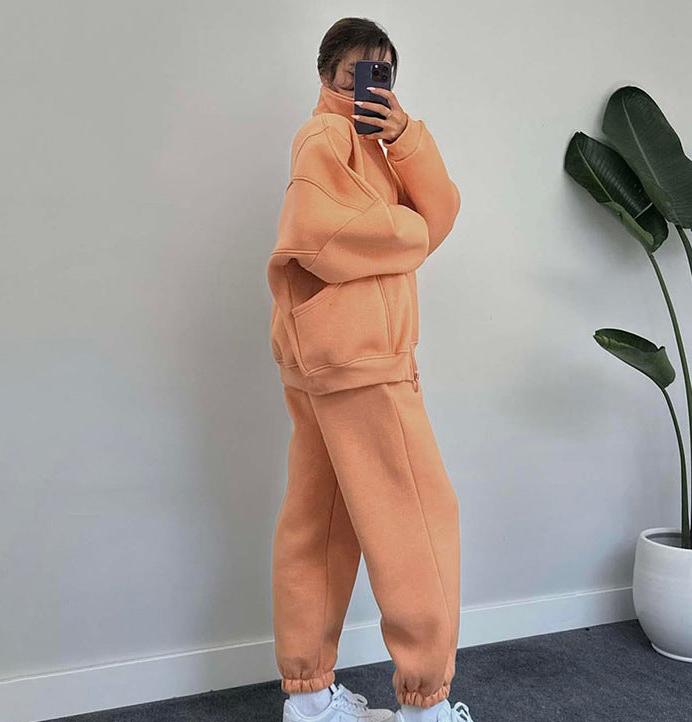 Elarova | Set aus Reißverschlussjacke und Kordelzughose für Damen