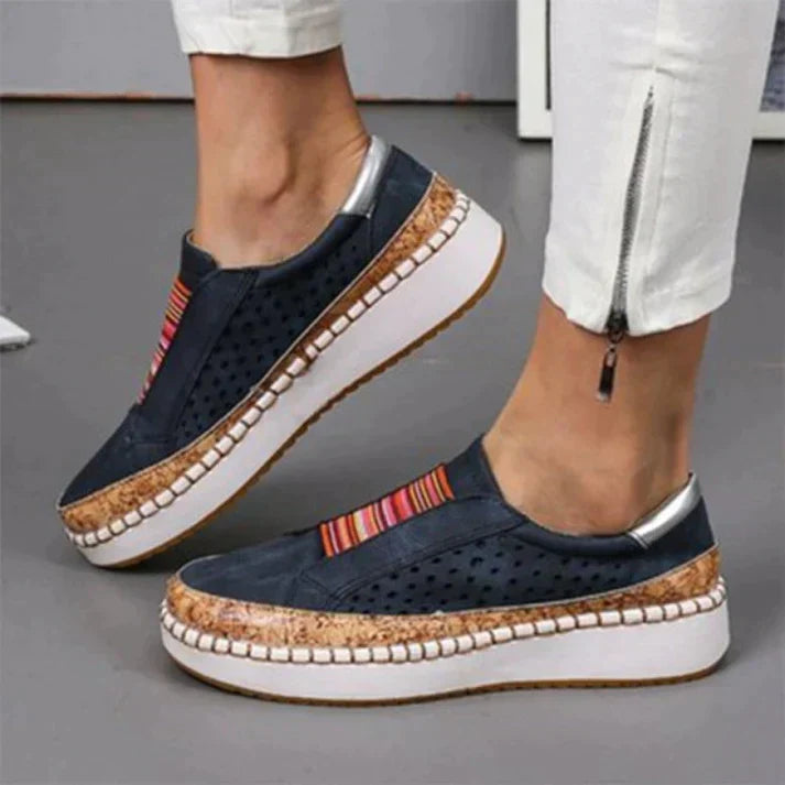 Elarova | Slipper - lässige und bequeme Schuhe für jeden Tag