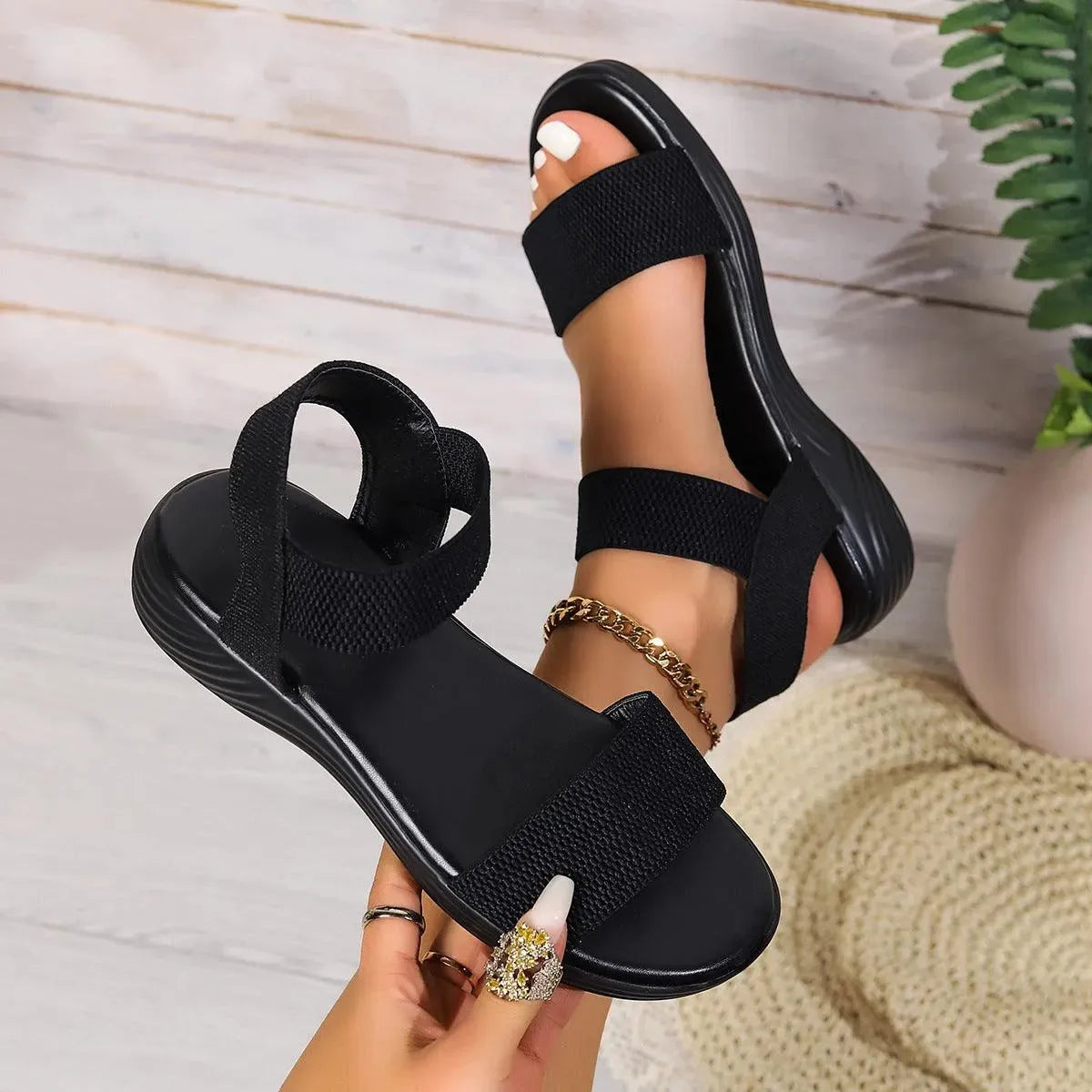 Elarova | Sommer Leinsandalen mit elastischem Riemen