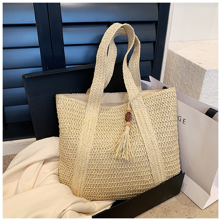 Elarova | Sommertasche aus Stroh mit lässigem Design