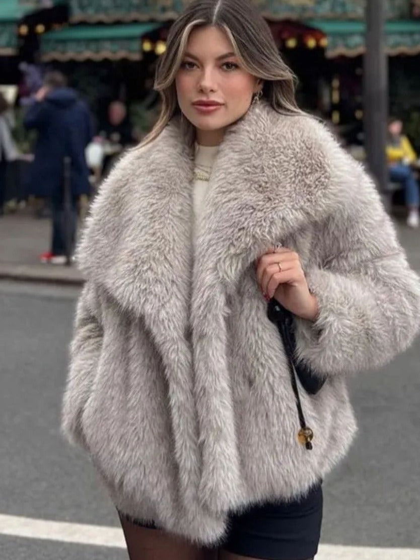 Elarova | Stylische Strickjacke