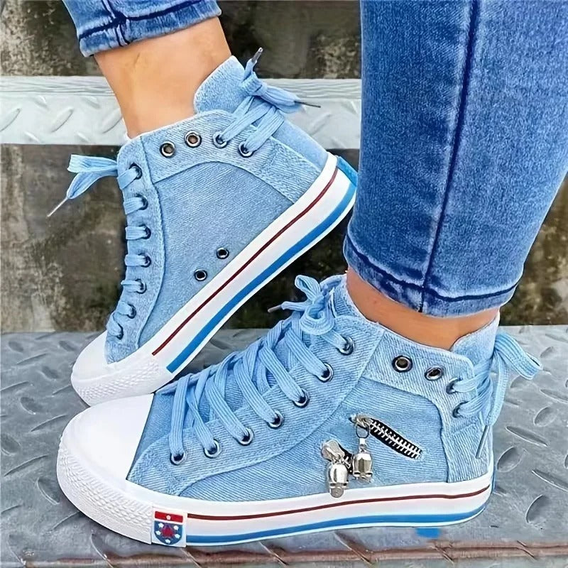 Elarova | Urbaner Trend SneakerJeansLook & Reißverschluss