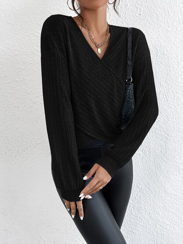 Elarova | VAusschnittCrossoverPullover Für Mühelosen Stil Für Frauen