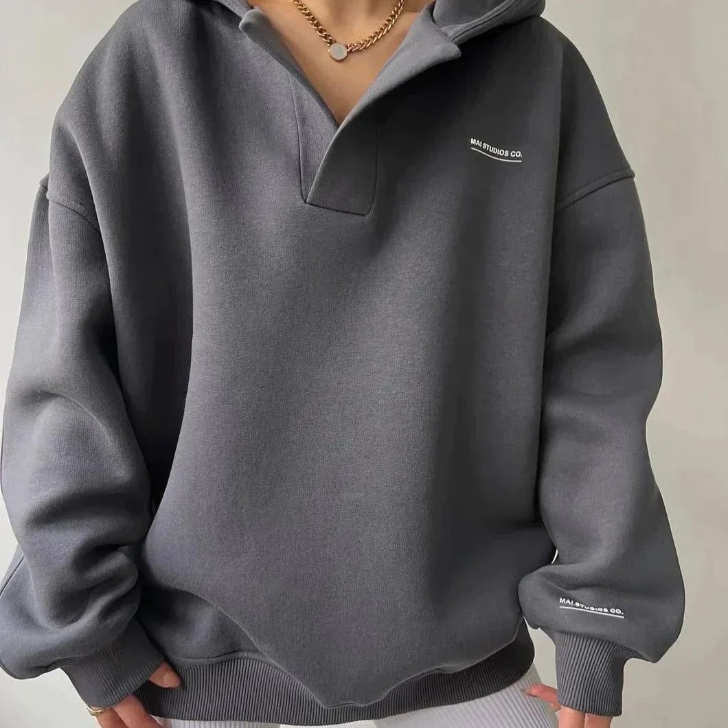 Elarova | Verträumter Wollpullover mit Kapuze